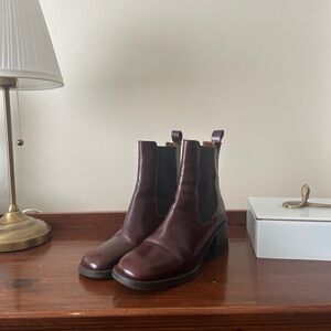 Jonak Paris - Burgundy Leather Chelsea Boot with Block Heel